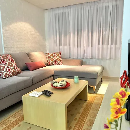 Cozy At Apartment